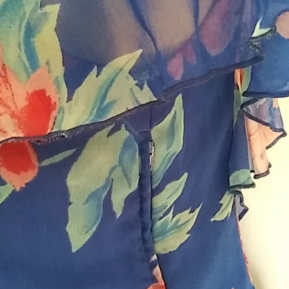 Floral off-the-shoulder ruffle mini dress - Picture 4 of 7